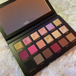 Sephora Makeup - Huda Beauty Rose Gold Remastered Palette Sephora Makeup - Huda Beauty Rose Gold Remastered Palette